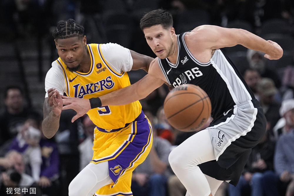 他曾在过去 他曾在过去