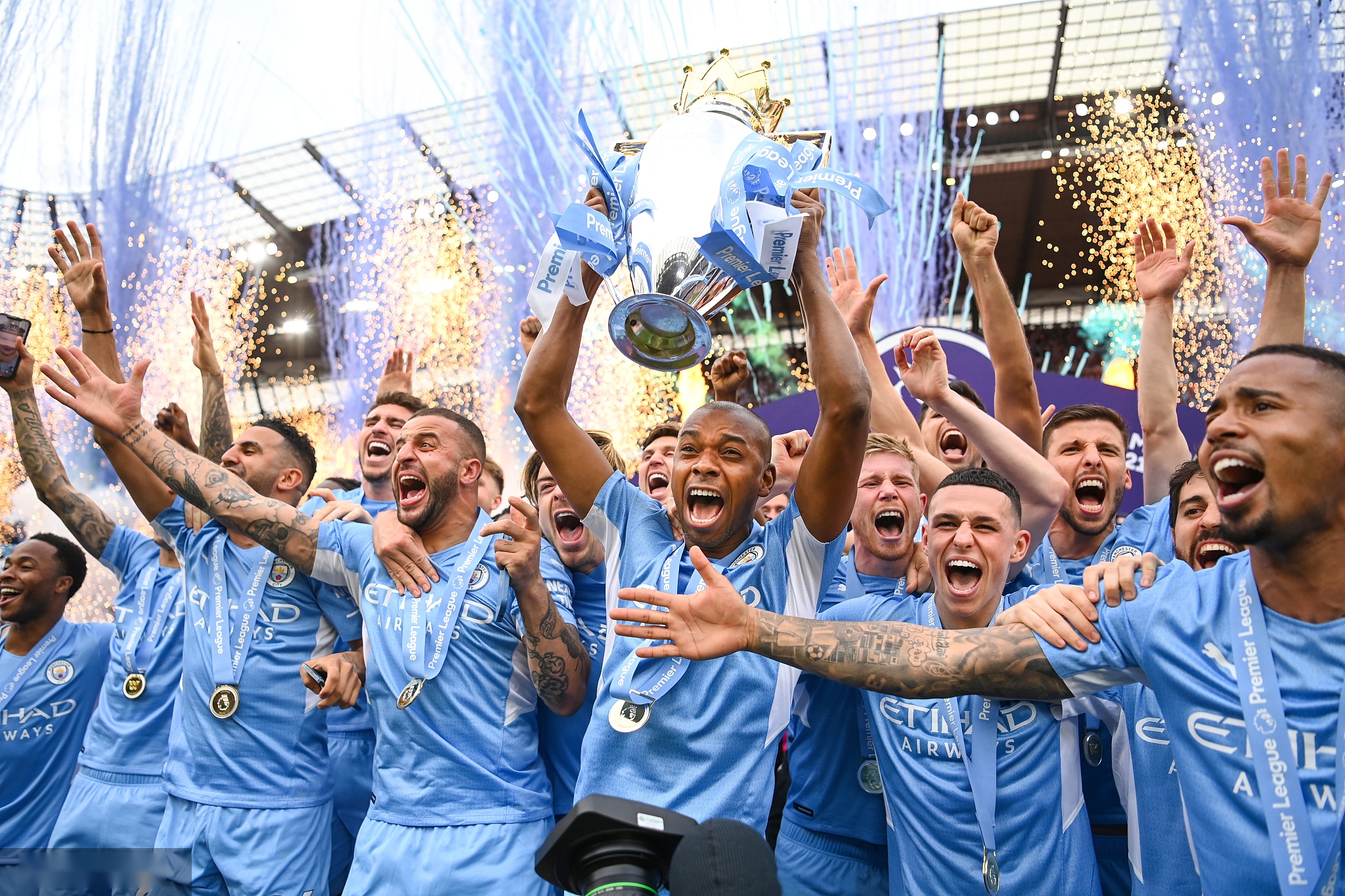 曼联踢中超 曼联踢中超